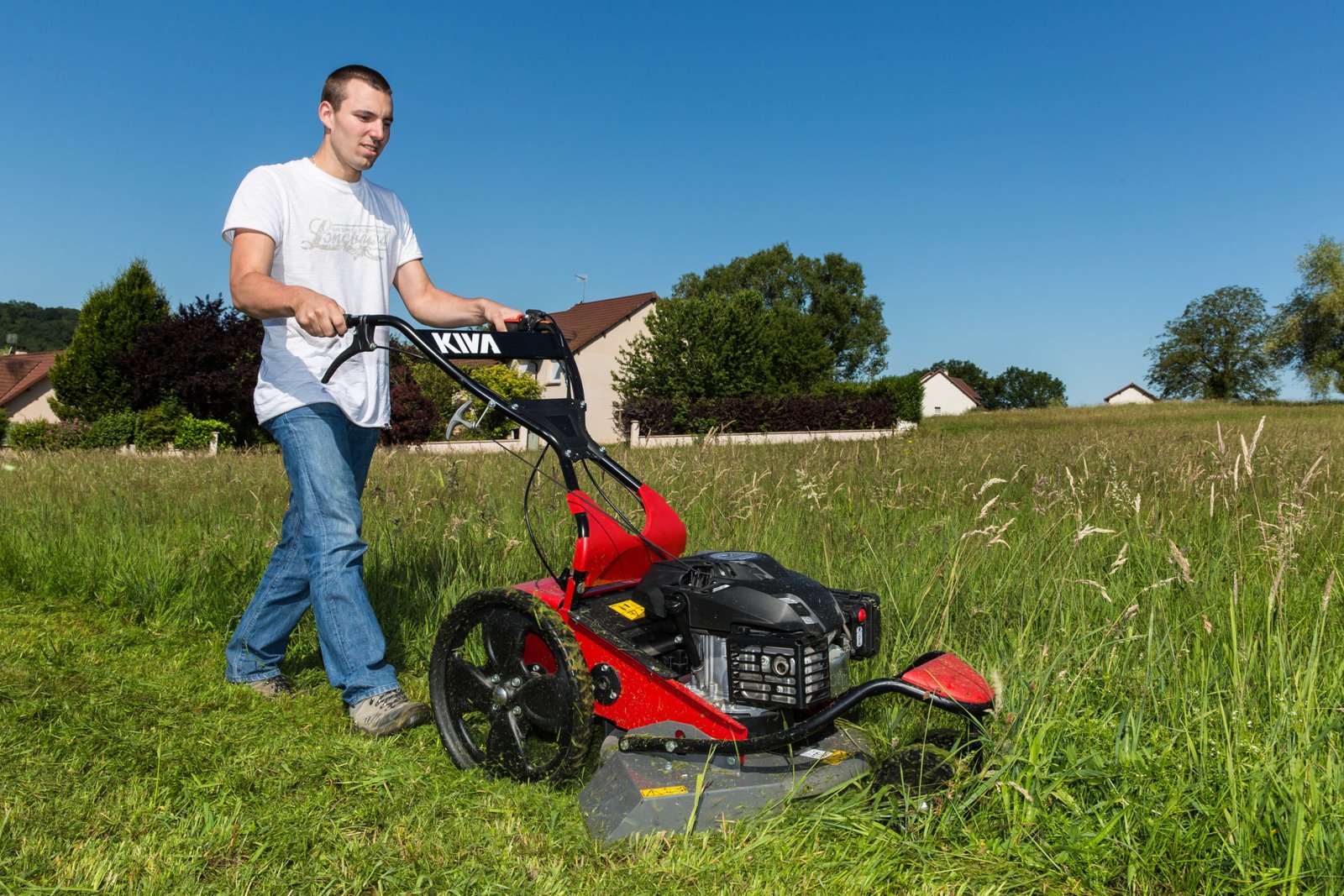 Kiva Minimax Rasenmäher und Freischneider – Bild 2